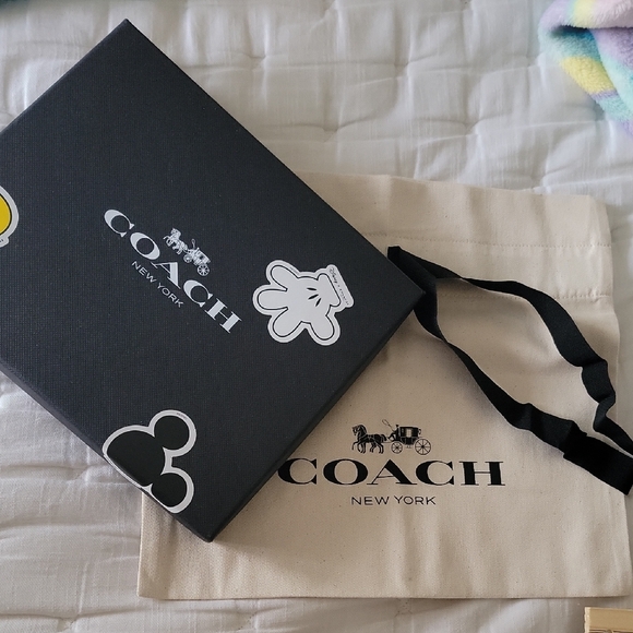 Coach X Disney Set Of 4 Mickey Mouse Bag Charm Set - Picture 14 of 14